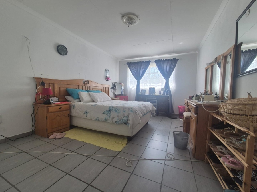 3 Bedroom Property for Sale in Wentworth Park Gauteng