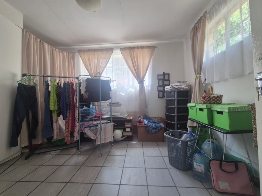 3 Bedroom Property for Sale in Wentworth Park Gauteng