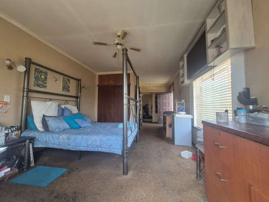 3 Bedroom Property for Sale in Wentworth Park Gauteng