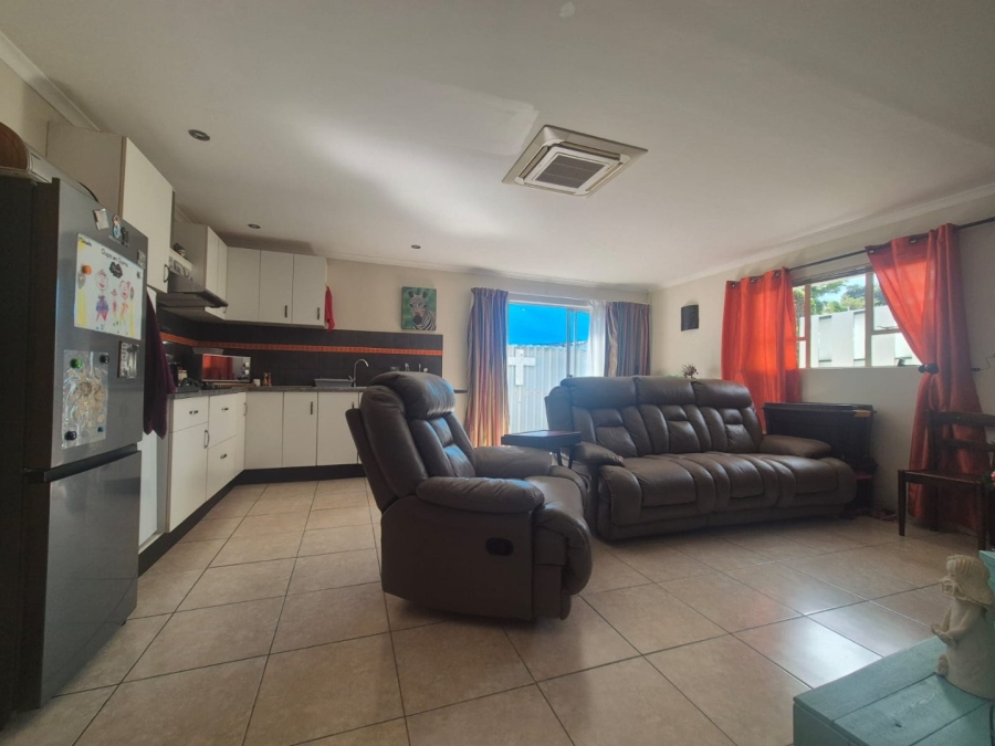 3 Bedroom Property for Sale in Monument Gauteng