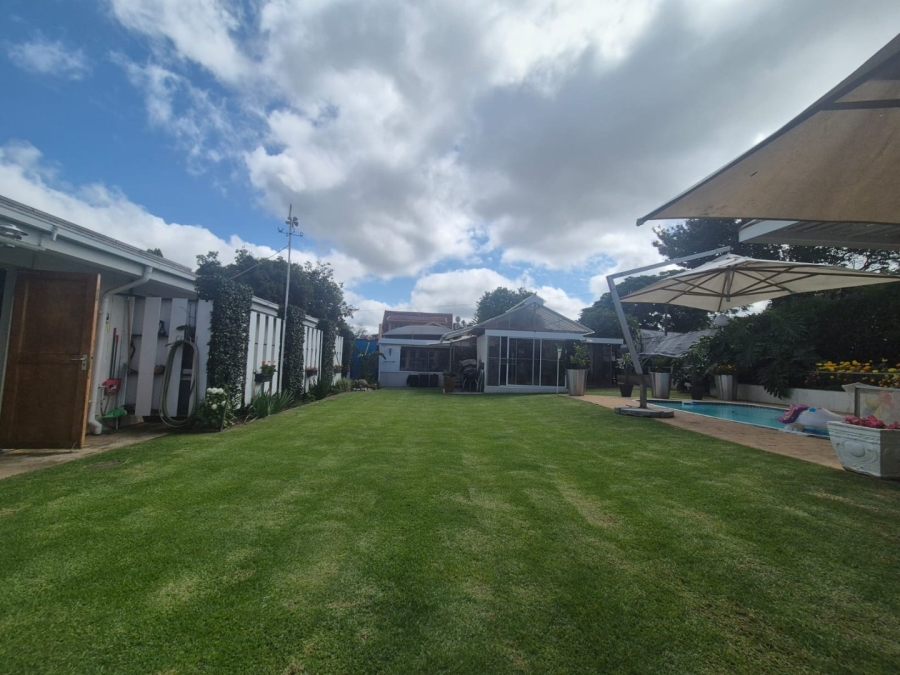 3 Bedroom Property for Sale in Monument Gauteng