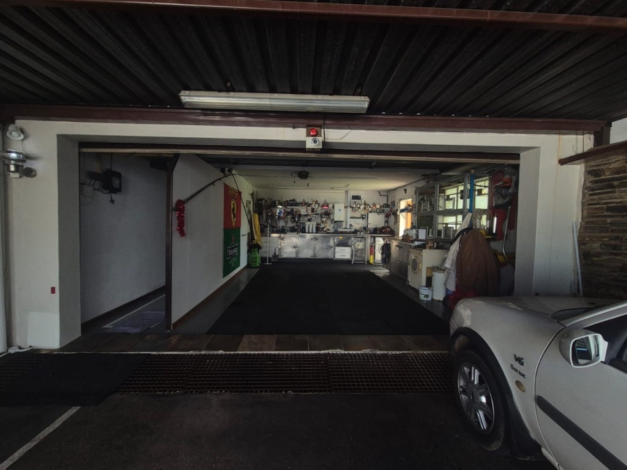 3 Bedroom Property for Sale in Monument Gauteng