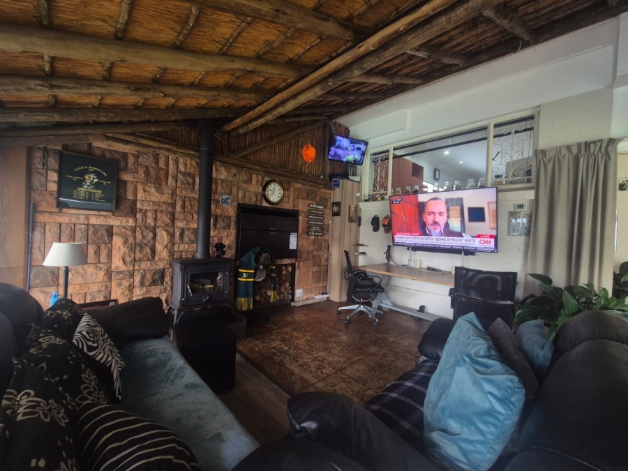 3 Bedroom Property for Sale in Monument Gauteng