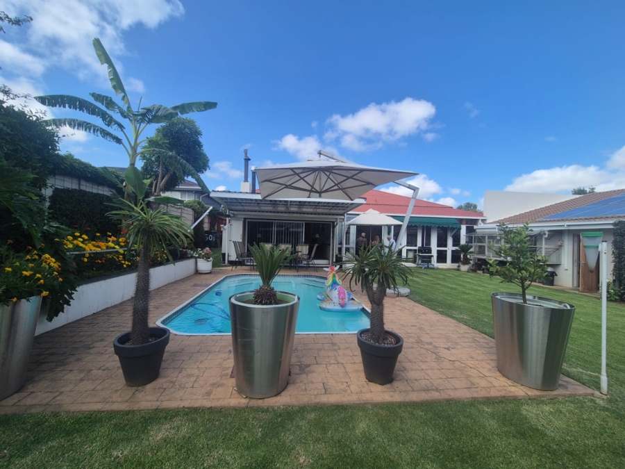 3 Bedroom Property for Sale in Monument Gauteng