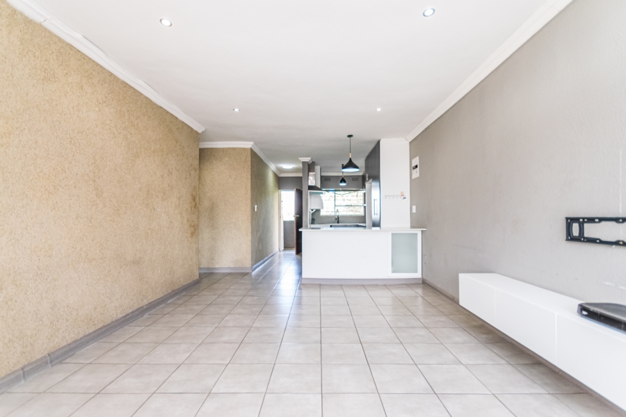 2 Bedroom Property for Sale in Florida Gauteng