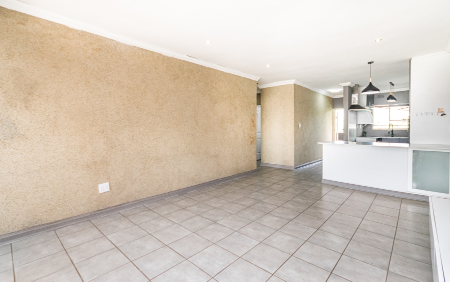 2 Bedroom Property for Sale in Florida Gauteng