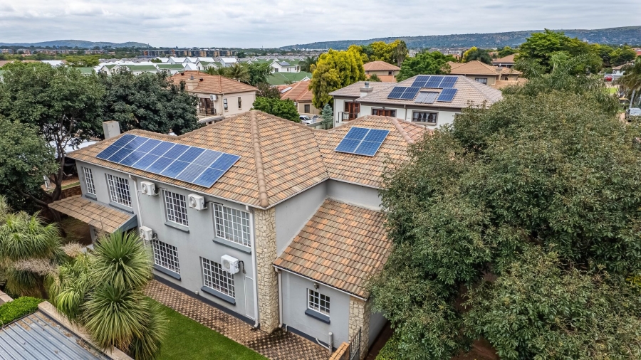 4 Bedroom Property for Sale in Bougainvillea Estate Gauteng