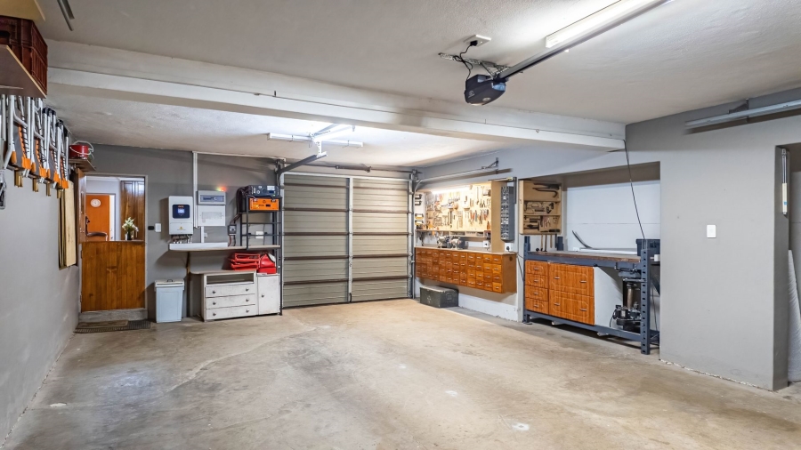 4 Bedroom Property for Sale in Bougainvillea Estate Gauteng