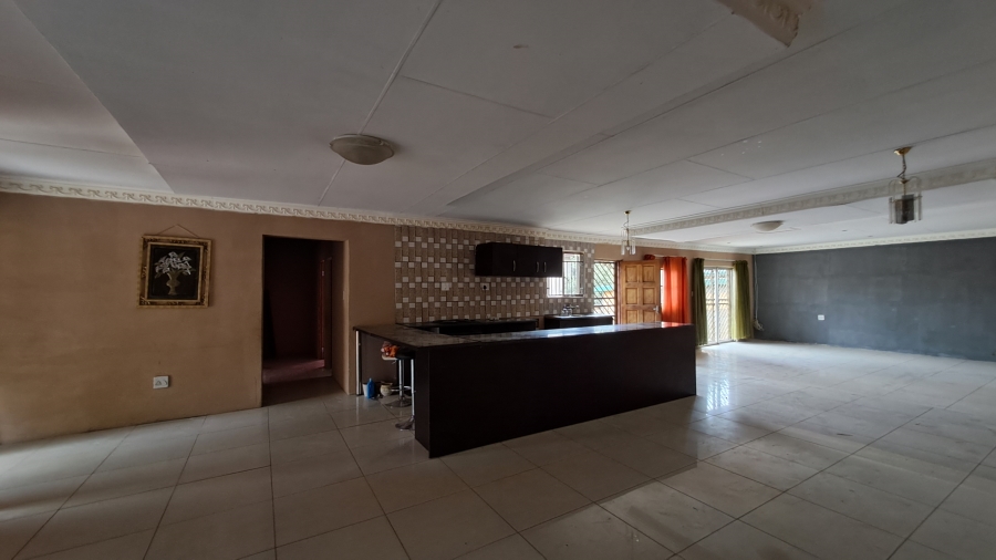 3 Bedroom Property for Sale in Laversburg Gauteng