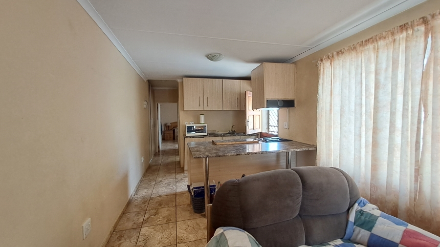 3 Bedroom Property for Sale in Laversburg Gauteng