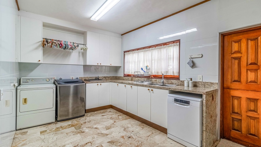 4 Bedroom Property for Sale in Bedfordview Gauteng