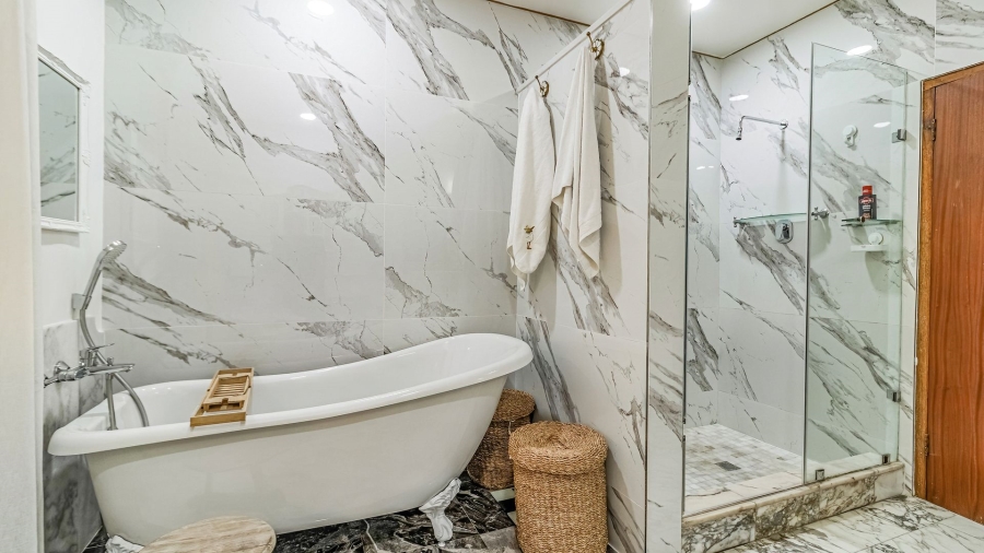 4 Bedroom Property for Sale in Bedfordview Gauteng