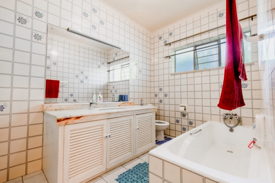 2 Bedroom Property for Sale in Sandown Gauteng