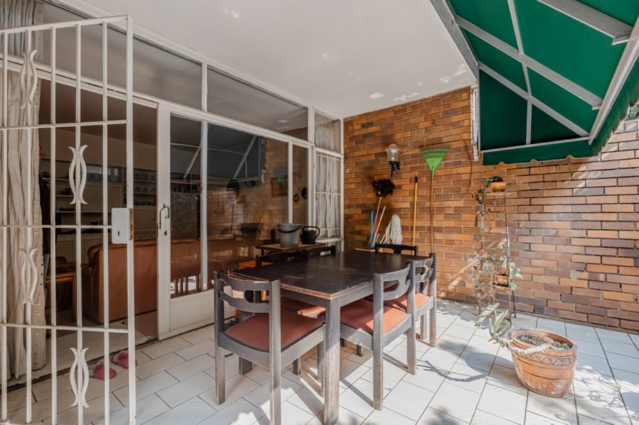 2 Bedroom Property for Sale in Sandown Gauteng