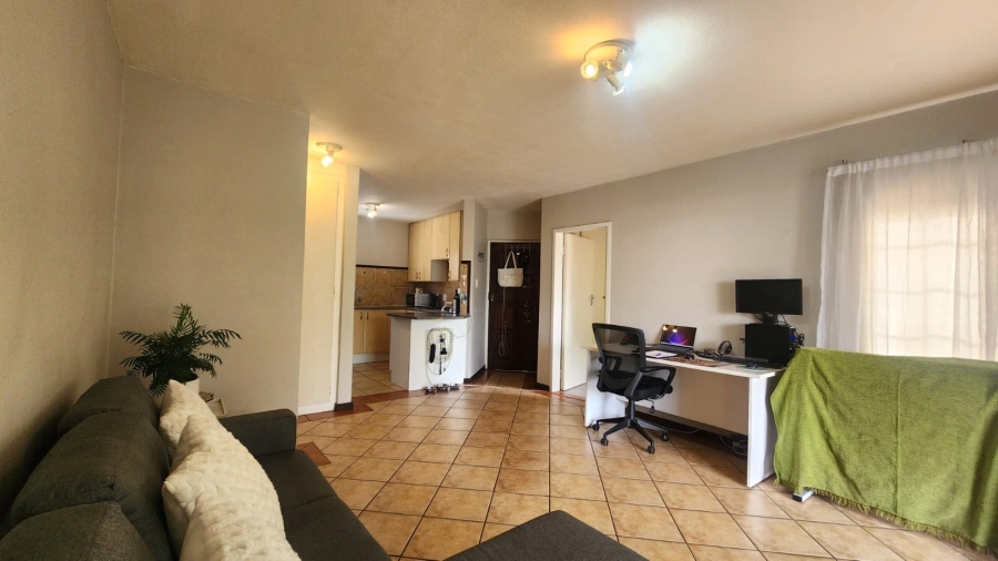 2 Bedroom Property for Sale in Equestria Gauteng