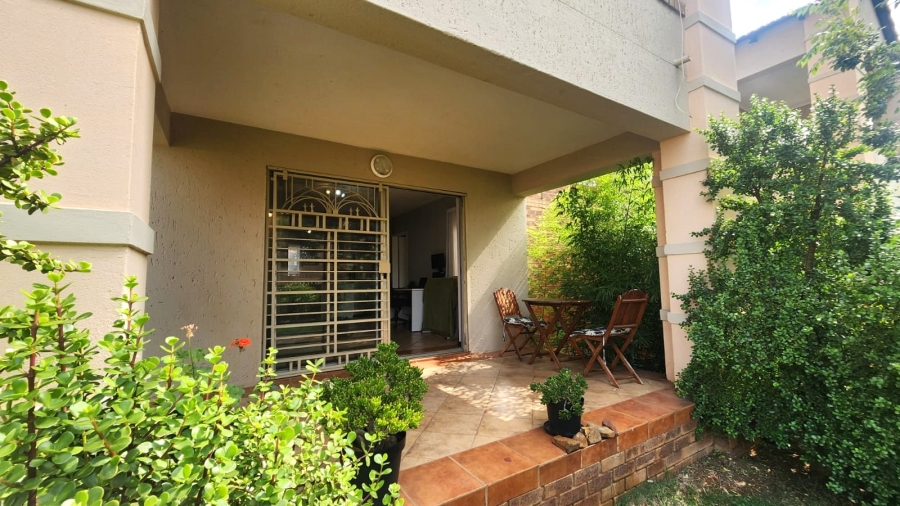 2 Bedroom Property for Sale in Equestria Gauteng