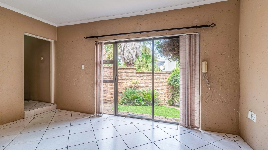 4 Bedroom Property for Sale in Marais Steyn Park Gauteng