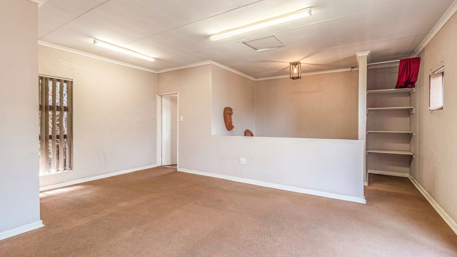 4 Bedroom Property for Sale in Marais Steyn Park Gauteng