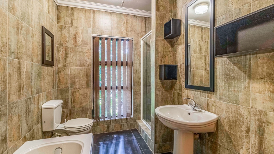 4 Bedroom Property for Sale in Marais Steyn Park Gauteng