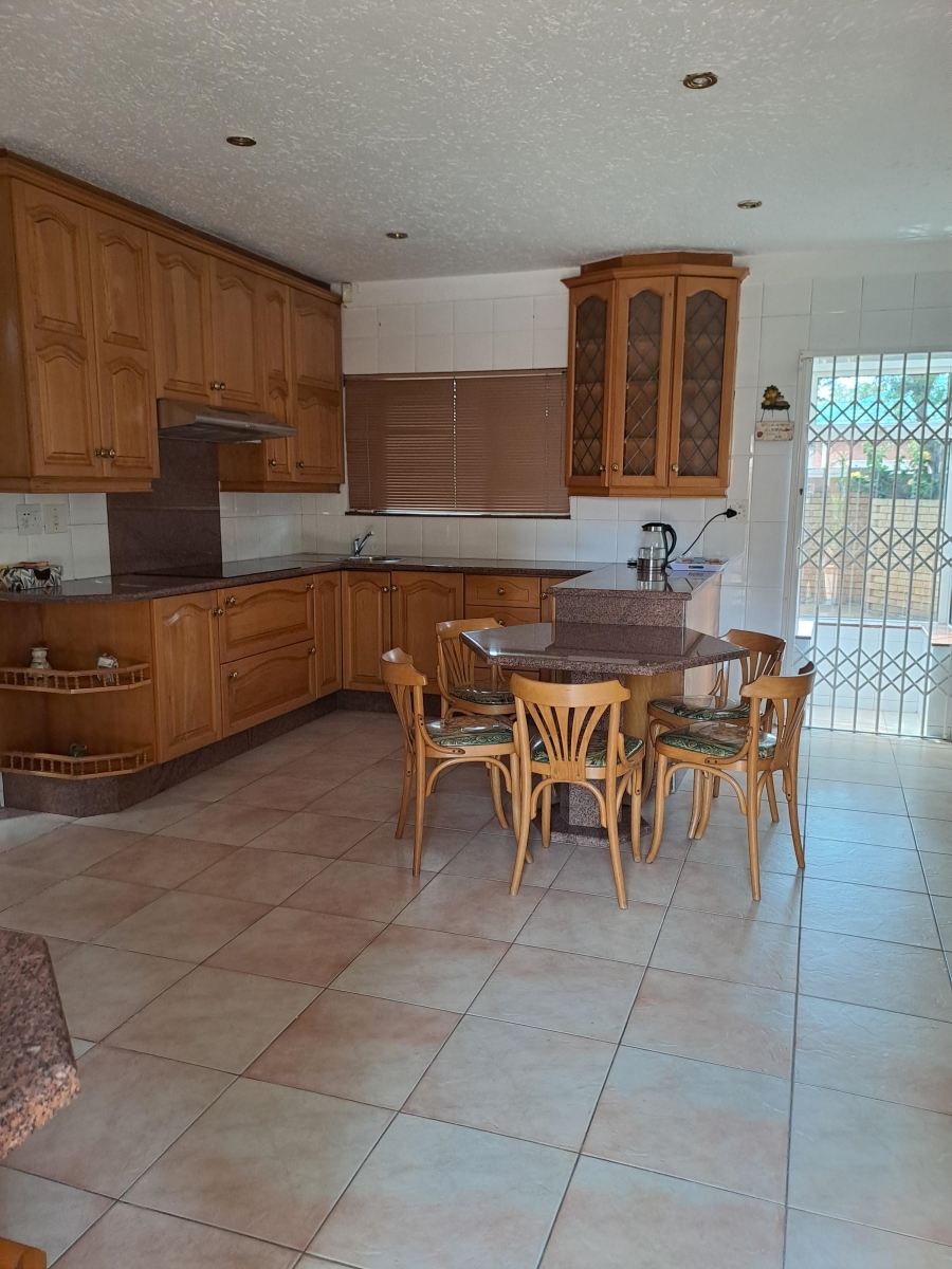 5 Bedroom Property for Sale in Sunward Park Gauteng