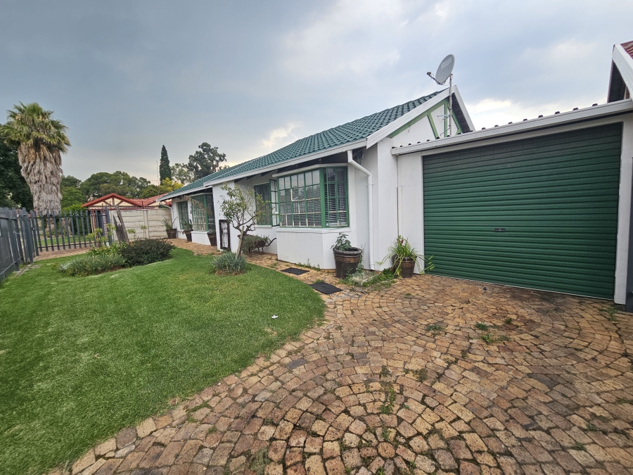 3 Bedroom Property for Sale in Huntingdon Gauteng