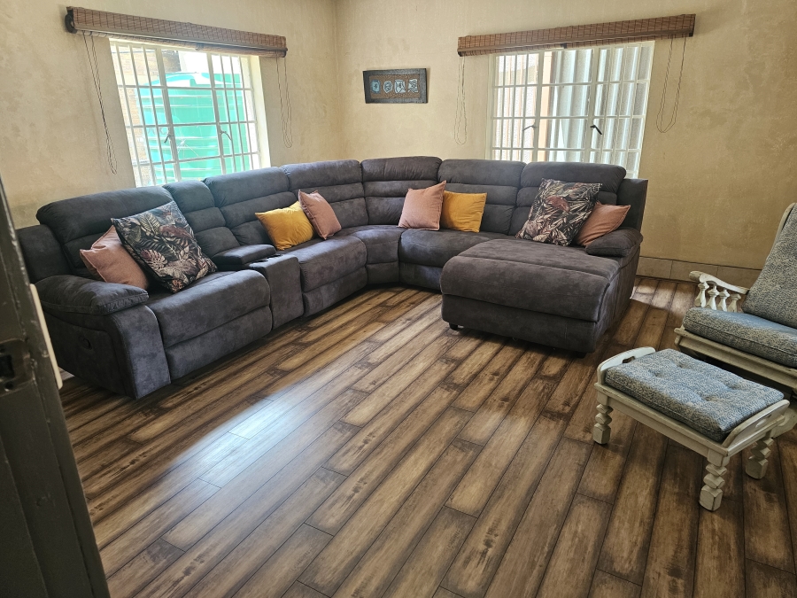 4 Bedroom Property for Sale in Brakpan Central Gauteng