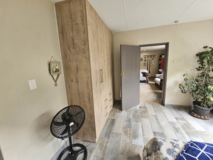 4 Bedroom Property for Sale in Brakpan Central Gauteng