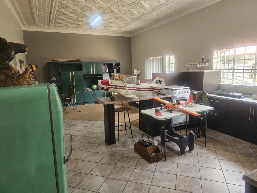4 Bedroom Property for Sale in Brakpan Central Gauteng