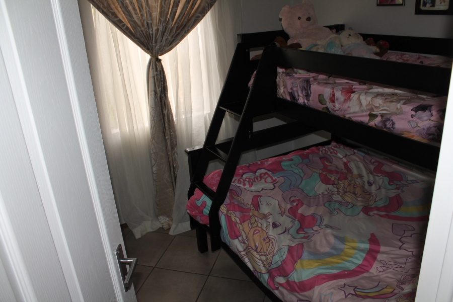 3 Bedroom Property for Sale in Albertsdal Gauteng