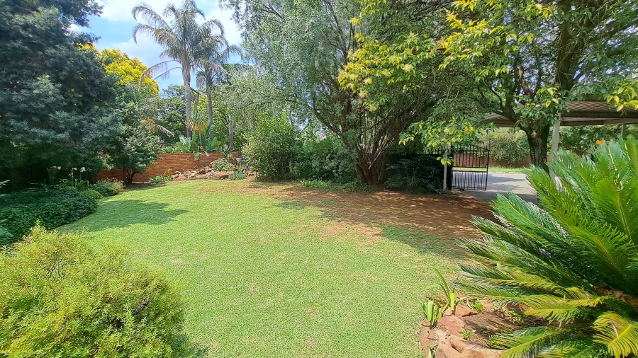 4 Bedroom Property for Sale in Sunward Park Gauteng