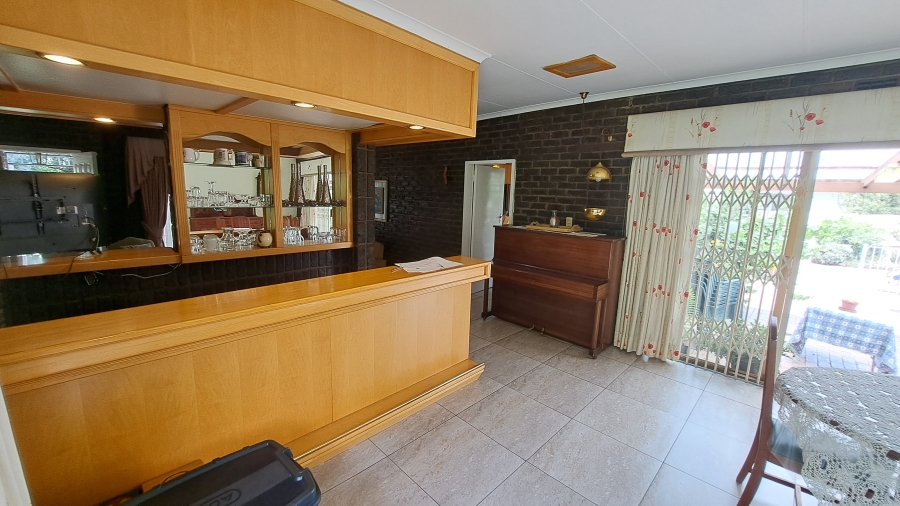 4 Bedroom Property for Sale in Sunward Park Gauteng