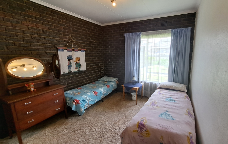 4 Bedroom Property for Sale in Sunward Park Gauteng
