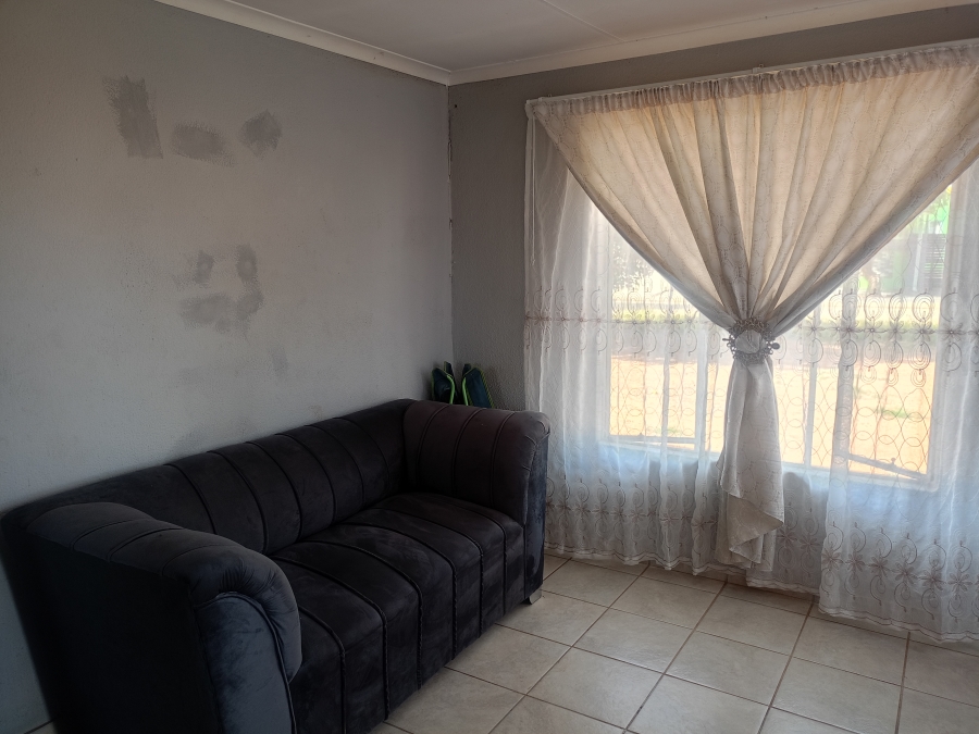 2 Bedroom Property for Sale in Unitas Park Gauteng