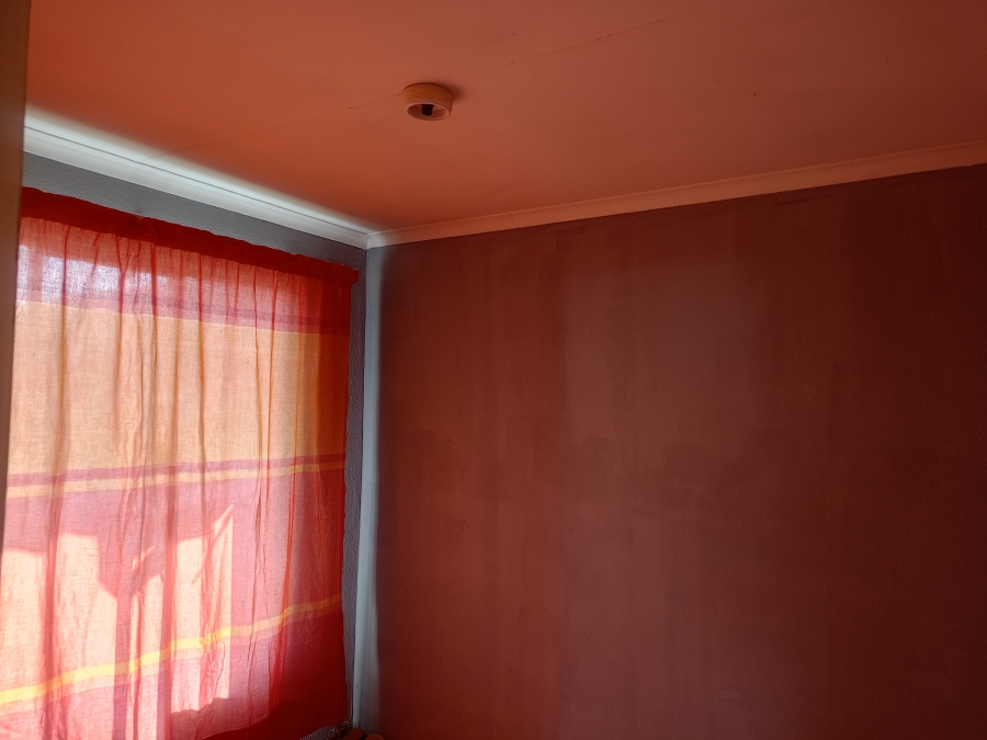 2 Bedroom Property for Sale in Unitas Park Gauteng