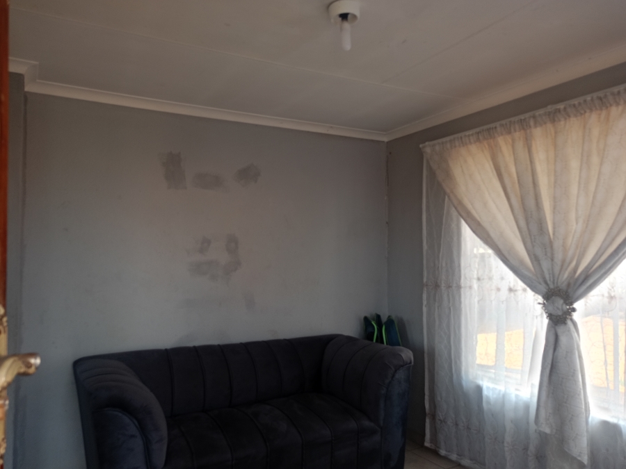 2 Bedroom Property for Sale in Unitas Park Gauteng