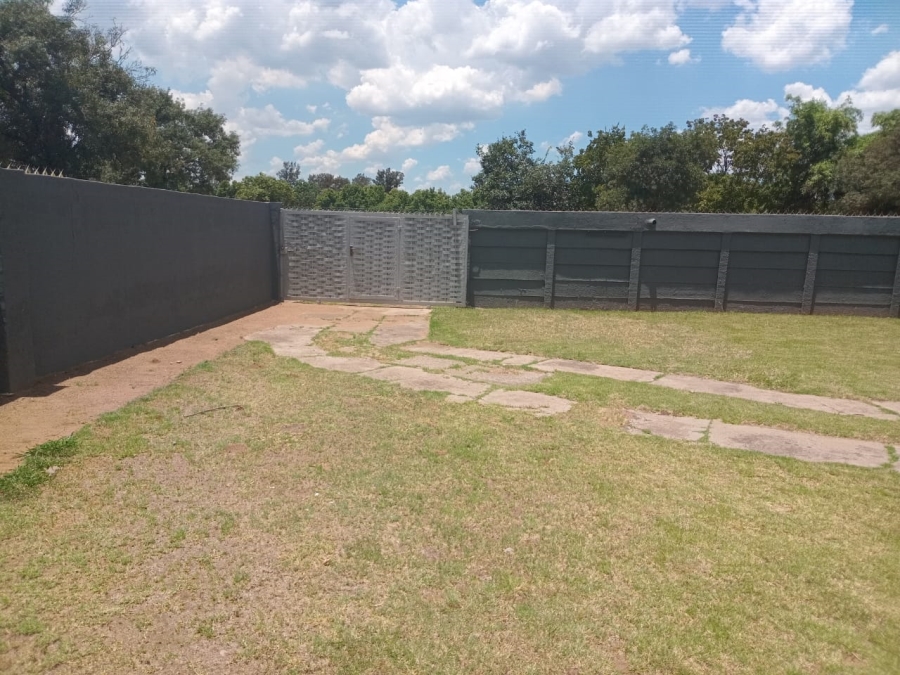 3 Bedroom Property for Sale in Vanderbijlpark CW 4 Gauteng