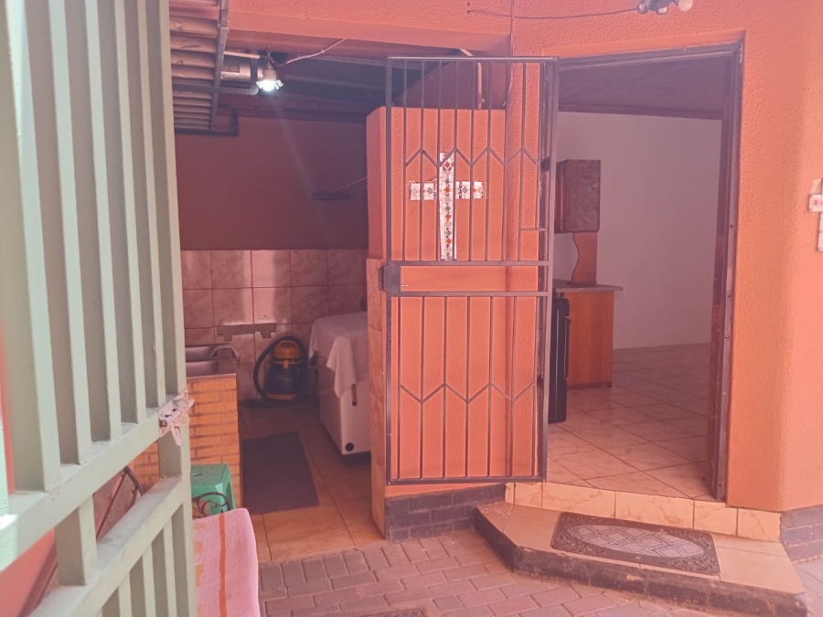 3 Bedroom Property for Sale in Vanderbijlpark CE 2 Gauteng