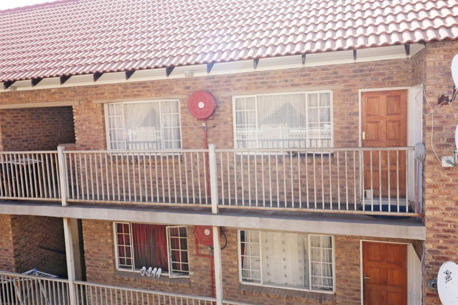 2 Bedroom Property for Sale in Kempton Park Central Gauteng