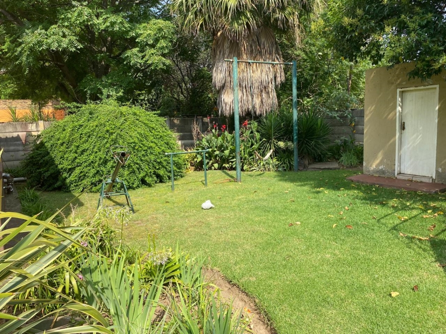 8 Bedroom Property for Sale in Bedworth Park Gauteng