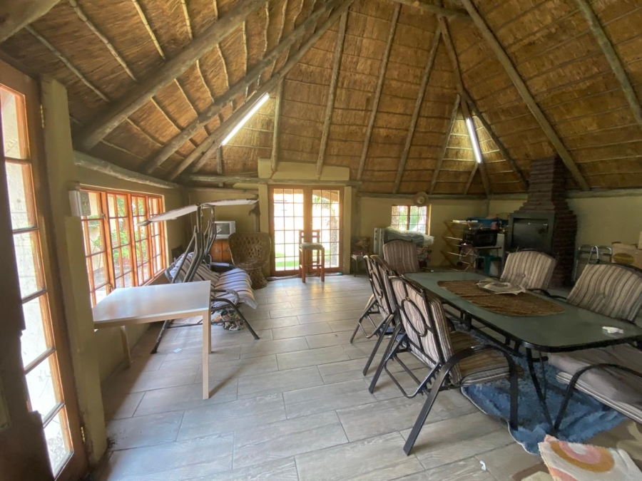 8 Bedroom Property for Sale in Bedworth Park Gauteng