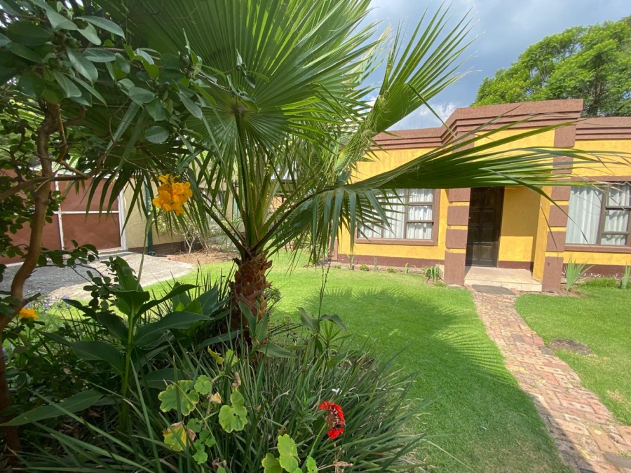 8 Bedroom Property for Sale in Bedworth Park Gauteng