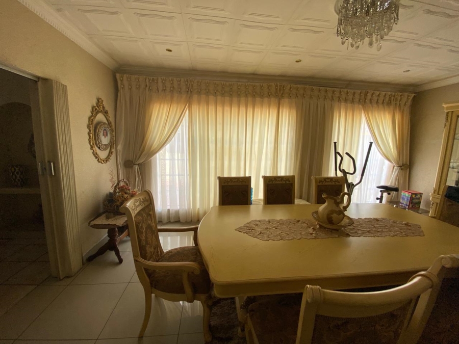 8 Bedroom Property for Sale in Bedworth Park Gauteng