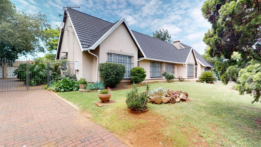 3 Bedroom Property for Sale in Albemarle Gauteng