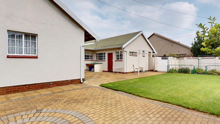 3 Bedroom Property for Sale in Libradene Gauteng