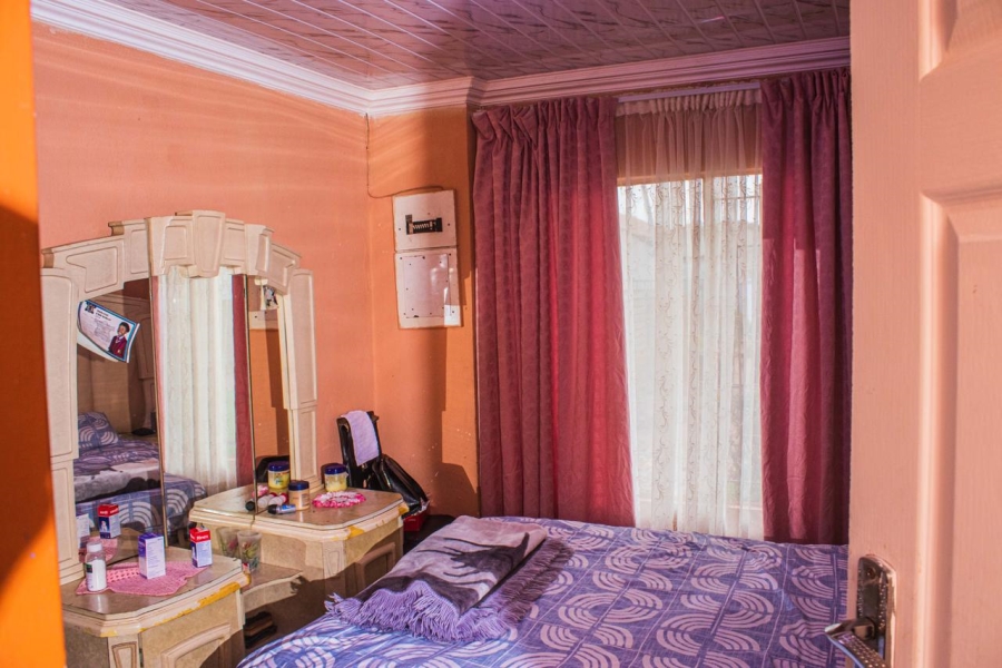 3 Bedroom Property for Sale in Lakeside Gauteng