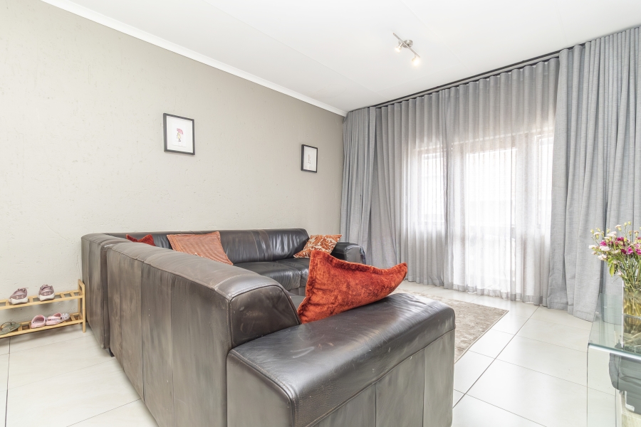 2 Bedroom Property for Sale in Paulshof Gauteng