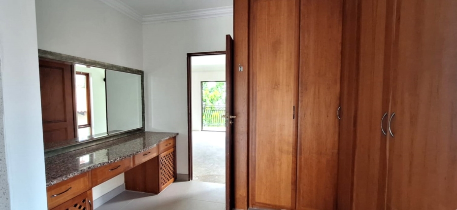 5 Bedroom Property for Sale in Faerie Glen Gauteng