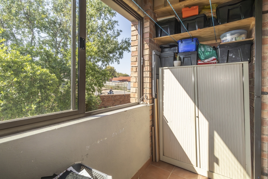 2 Bedroom Property for Sale in Olivedale Gauteng