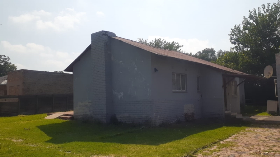 3 Bedroom Property for Sale in Vanderbijlpark Cw 6 Gauteng