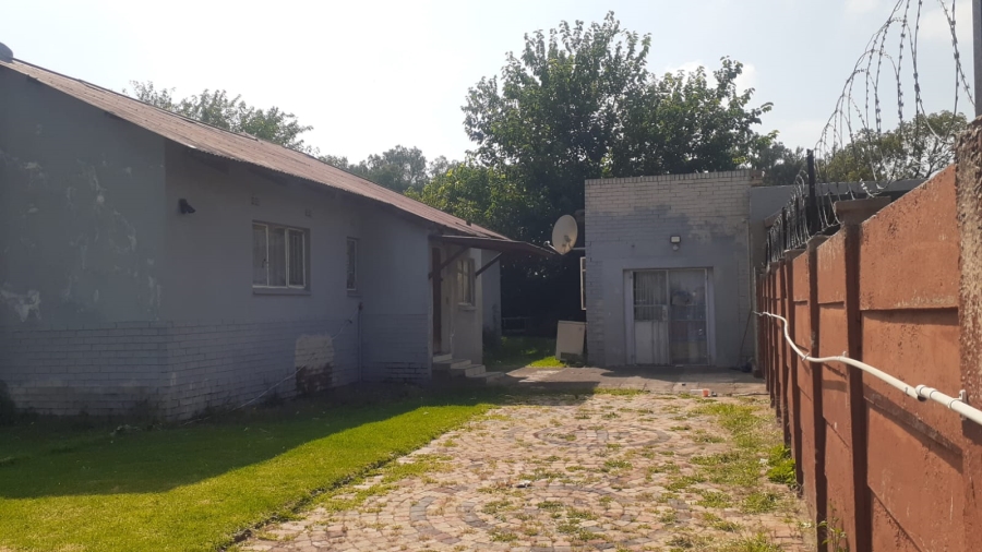 3 Bedroom Property for Sale in Vanderbijlpark Cw 6 Gauteng